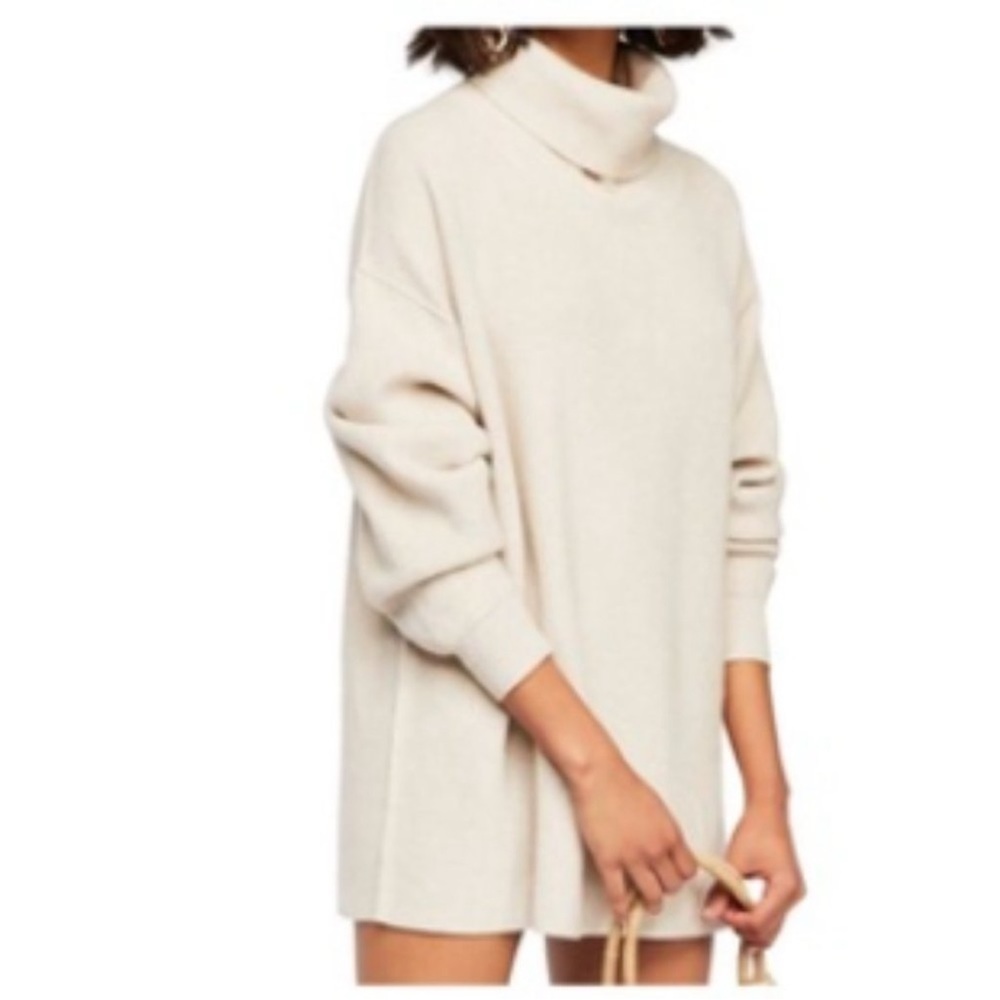 Free People Cream Softly Structured Tunic Sweater Size M Oversized